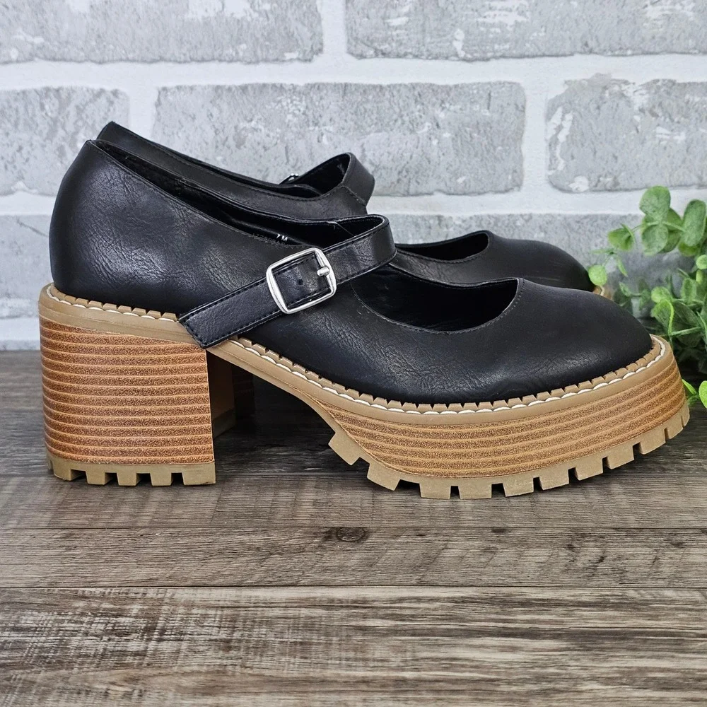 Altar'd State Frankee Black Platform Lug Sole Mary Jane Chunky Heels‎ Womens 7 M